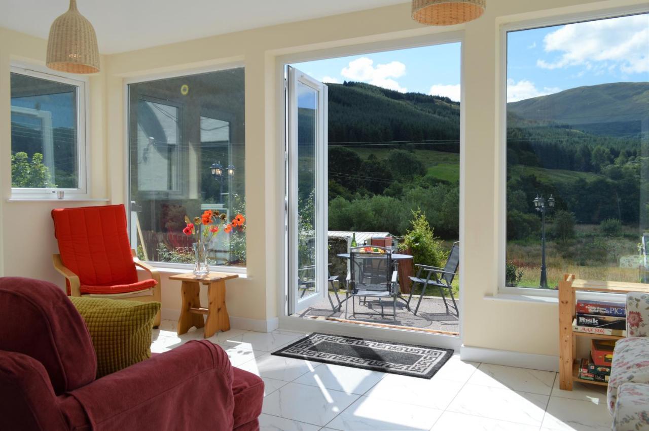 Gorsnavoon Cottage Clachaig Экстерьер фото