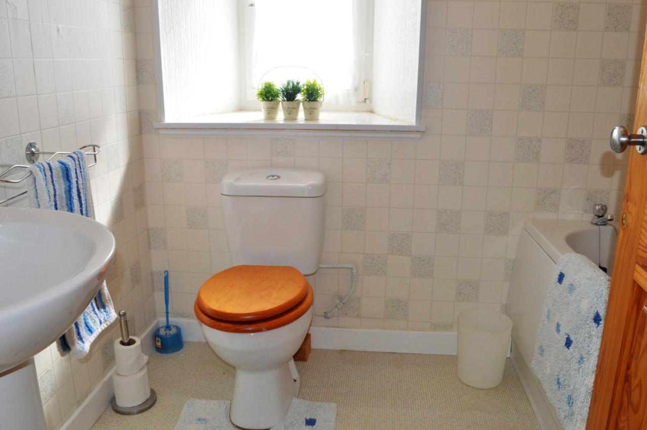 Gorsnavoon Cottage Clachaig Экстерьер фото