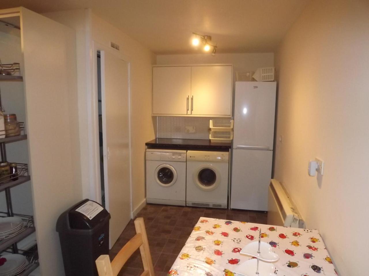 Gorsnavoon Cottage Clachaig Экстерьер фото